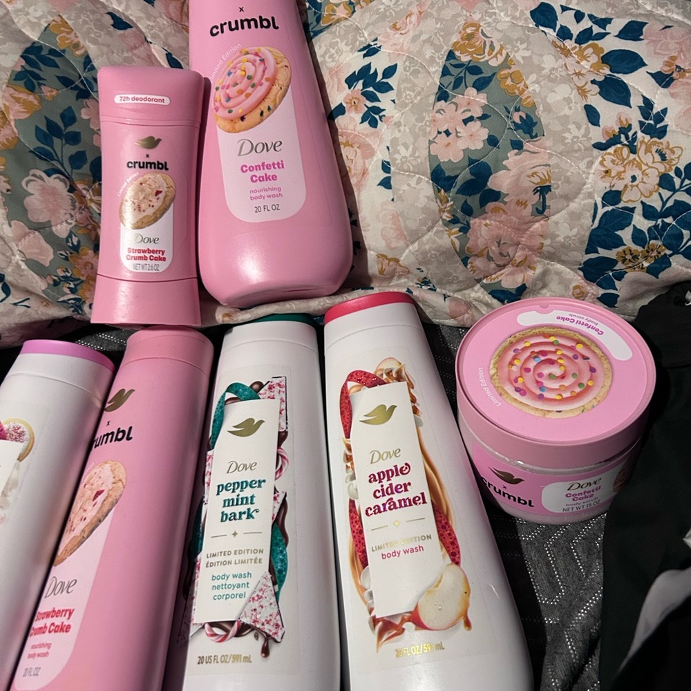 Dove x Crumbl Body Wash and Lotion Set